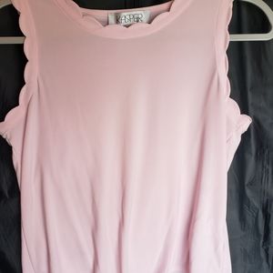 Kasper sleeveless blouse scalloped edging, size Petite Small, pink. Never worn